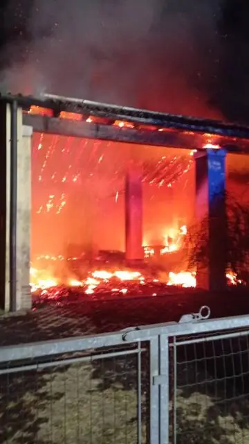 Incendio accidentale, abitazione privata: foto 2