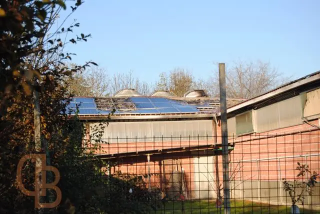Incendio accidentale: corto circuito pannelli fotovoltaici a tetto, azienda agricola - padova: foto 4