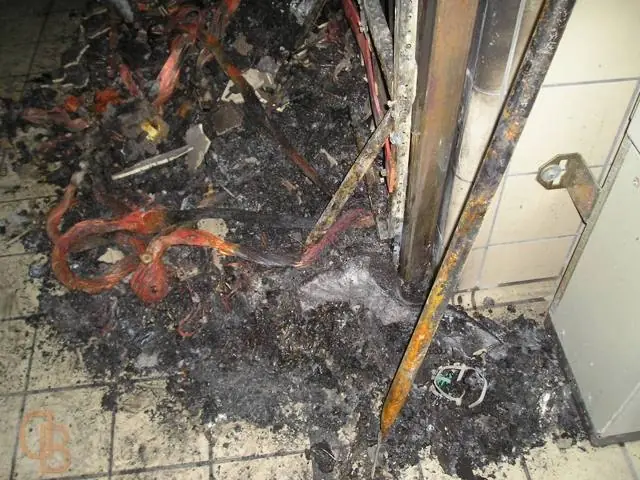 Incendio accidentale: corto circuito quadro elettrico, azienda - trento: foto 3