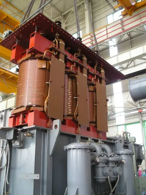 Fenomeno elettrico: trasformatore industriale, azienda - trento: foto 6