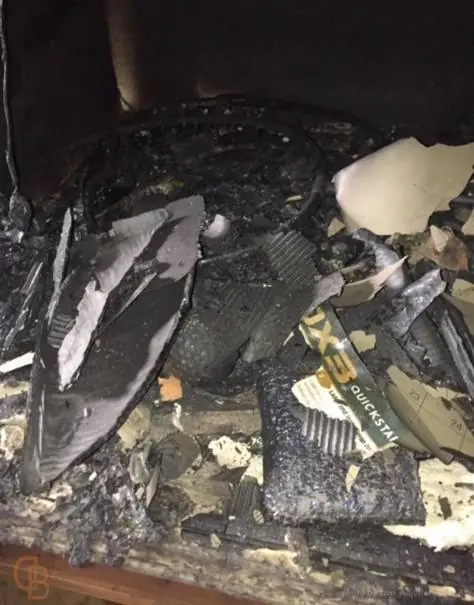 Incendio accidentale: corto circuito carica batterie avvitatore, villa - padova: foto 5