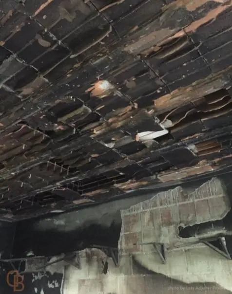 Incendio accidentale: corto circuito carica batterie avvitatore, villa - padova: foto 11