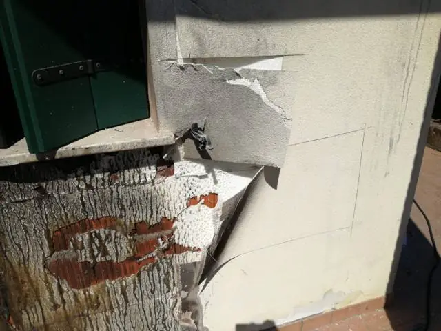Incendio accidentale: barbecue a gas, casa a schiera - vicenza: foto 4