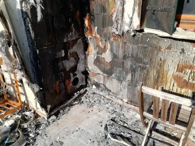 Incendio accidentale: barbecue a gas, casa a schiera - vicenza: foto 6